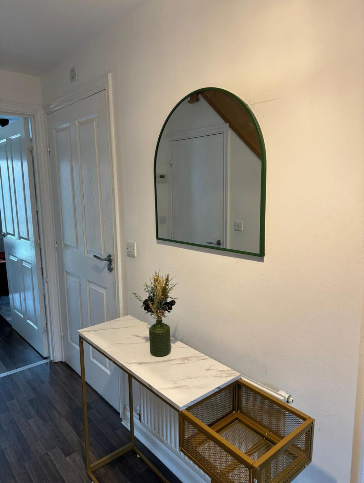 Modern Twin Near Ancoats & Etihad Stadium Manchester